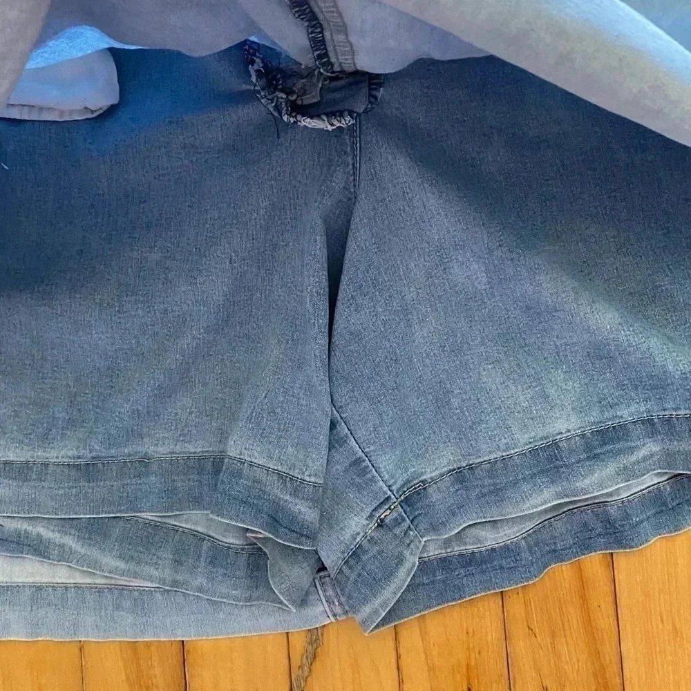 Denim skort - Picture 2 of 7